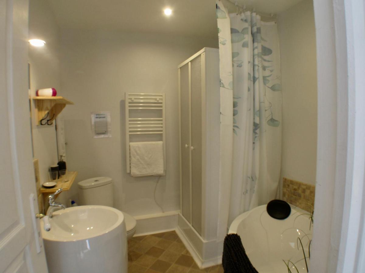 Les Deux Rives Bed and Breakfast Cierp Eksteriør billede