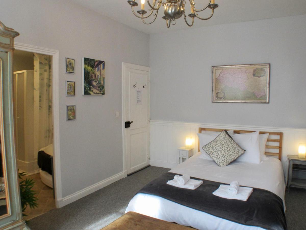 Les Deux Rives Bed and Breakfast Cierp Eksteriør billede